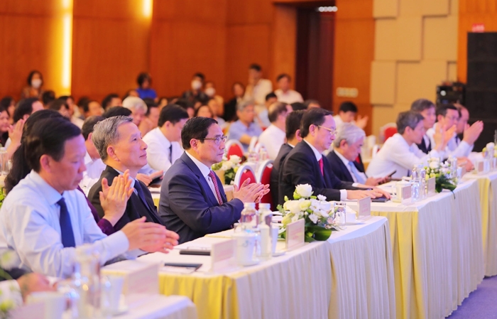 Các đại biểu tham dự buổi lễ kỷ niệm Ngày Khoa học và công nghệ Việt Nam
