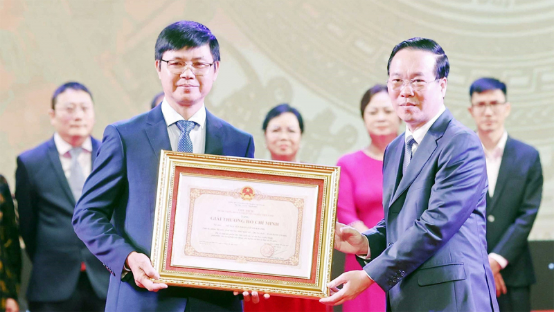 Lễ trao tặng Giải thưởng Hồ Chí Minh, Giải thưởng Nhà nước về văn học nghệ thuật -2