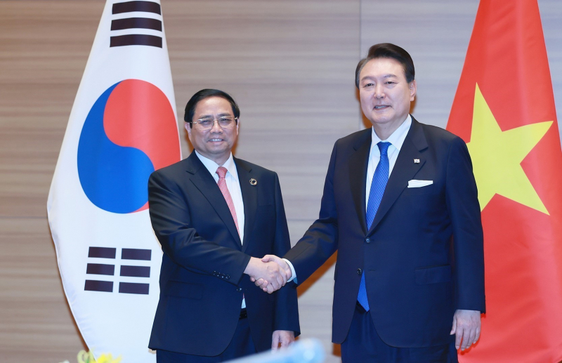 Thủ tướng Chính phủ Phạm Minh Chính gặp Tổng thống Hàn Quốc Yoon Suk-yeol -0
