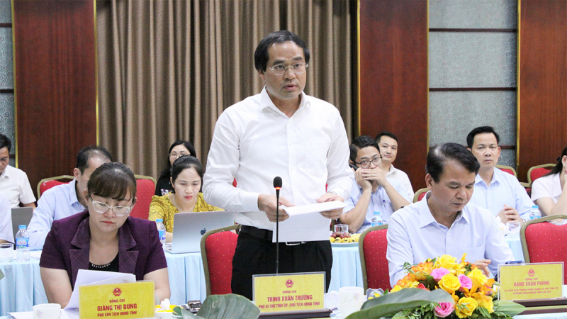 Phó Chủ tịch Quốc hội, Thượng tướng Trần Quang Phương chủ trì làm việc với UBND tỉnh Lào Cai về thực hiện 3 Chương trình mục tiêu quốc gia -1