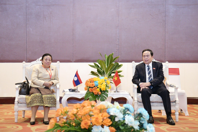 Phó Chủ tịch Thường trực Quốc hội Trần Thanh Mẫn tiếp Phó Chủ tịch Quốc hội Lào -3