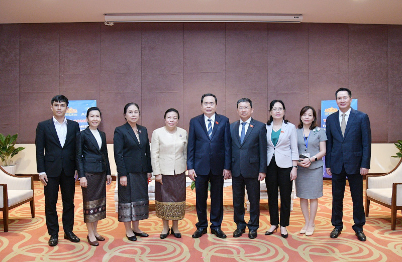 Phó Chủ tịch Thường trực Quốc hội Trần Thanh Mẫn tiếp Phó Chủ tịch Quốc hội Lào -2