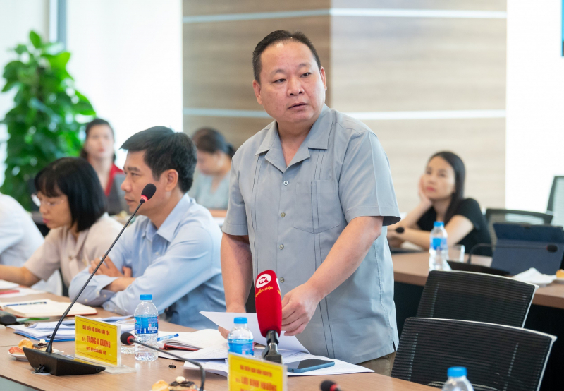 Việc duy trì Quỹ dịch vụ viễn thông công ích Việt Nam nhằm hỗ trợ đầu tư phát triển cơ sở hạ tầng viễn thông -0