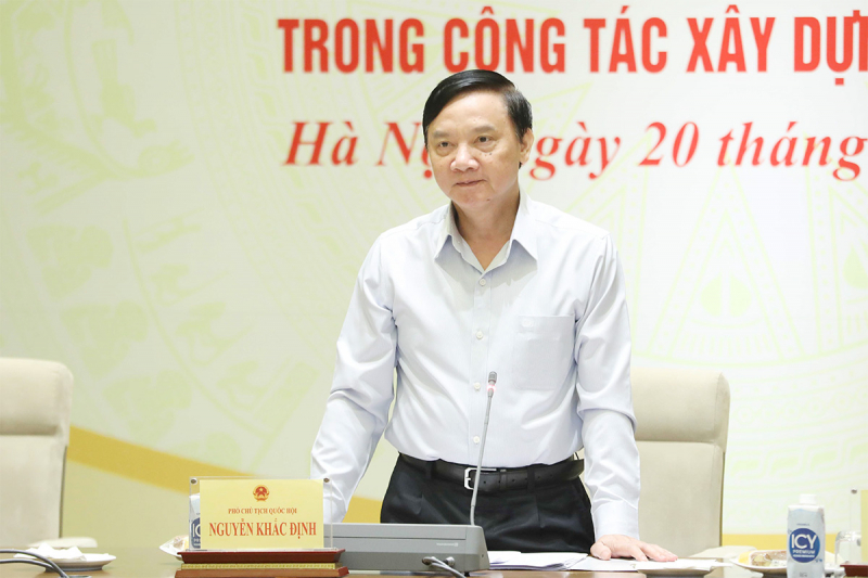 Phó Chủ tịch Quốc hội Nguyễn Khắc Định chủ trì phiên họp về dự thảo Quy định kiểm soát quyền lực trong xây dựng pháp luật -4
