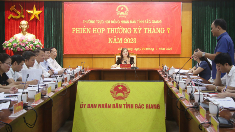 Thường trực HĐND tỉnh Bắc Giang cho ý kiến vào nhiều dự thảo báo cáo