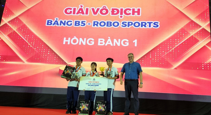 Việt Nam tham gia vòng chung kết World Robot Olympiad thế giới -0