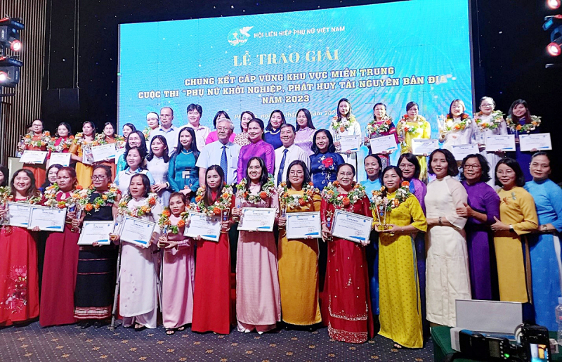 Vinh danh 22 dự án vào chung kết cuộc thi Phụ nữ khởi nghiệp miền Trung năm 2023 -0