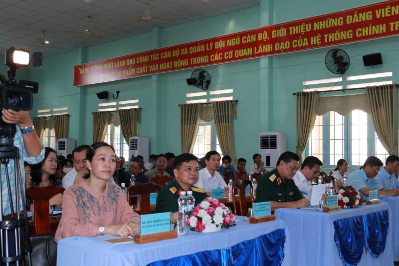 Thượng tướng Nguyễn Tân Cương tiếp xúc cử tri tại xã Thanh Tuyền, huyện Dầu Tiếng, tỉnh Bình Dương -0