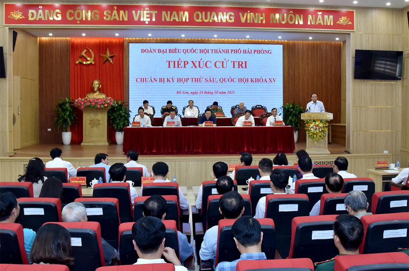 Chủ tịch Quốc hội Vương Đình Huệ tiếp xúc cử tri quận Đồ Sơn, thành phố Hải Phòng -3