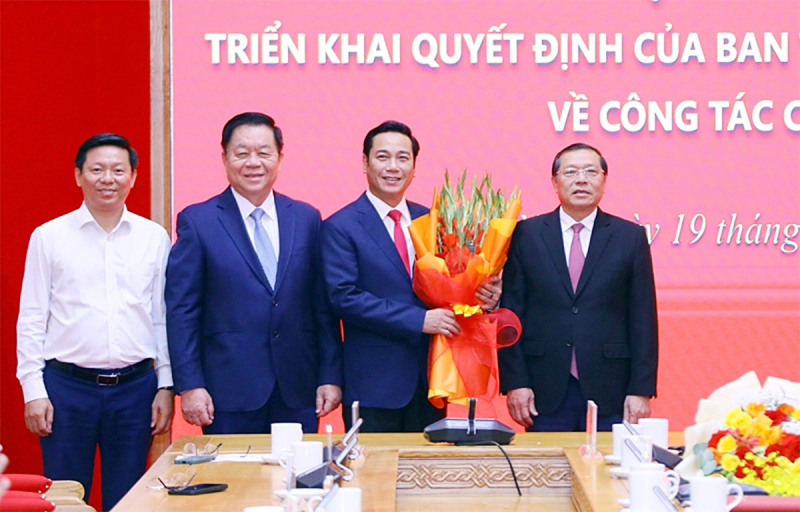 Trao Quyết định Tổng Biên tập Báo điện tử Đảng Cộng sản Việt Nam -0