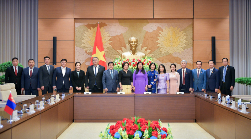 Tăng cường hợp tác giữa Nhóm Nghị sĩ hữu nghị hai nước Việt Nam – Mông Cổ -2