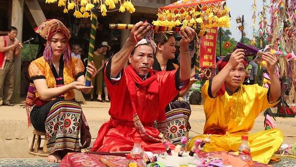 Lễ hội tín ngưỡng Xăng Khan đang dần mai một trong nhiều bản làng của người Thái. Ảnh: BPL