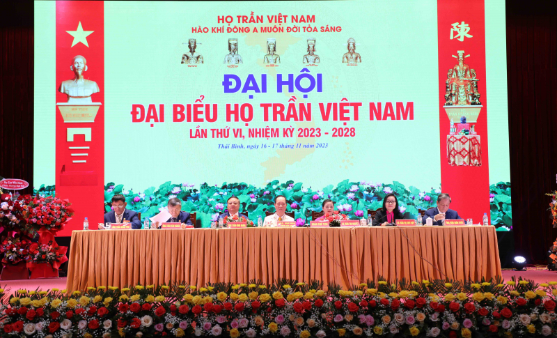 Họ Trần Việt Nam đoàn kết, dân chủ, kỷ cương, đổi mới và phát triển -0