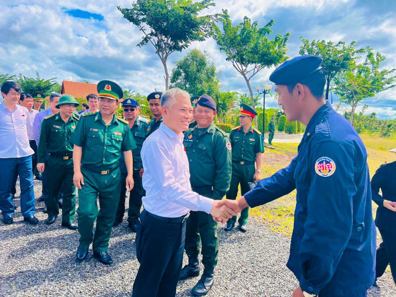 Ủy ban Đối ngoại giám sát tại Bình Phước về thực hiện các điều ước quốc tế biên giới lãnh thổ Việt Nam- Campuchia.