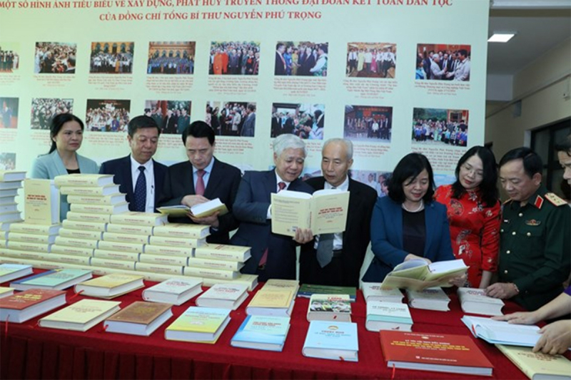 Ra mắt cuốn sách của Tổng Bí thư Nguyễn Phú Trọng về phát huy truyền thống đại đoàn kết toàn dân tộc -5