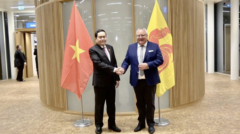 Phó Chủ tịch Thường trực Quốc hội Trần Thanh Mẫn làm việc với Chủ tịch Nghị viện vùng Ưallonie, Bỉ -2