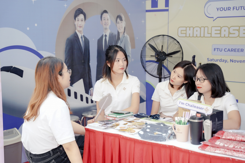 Hơn 600 vị trí việc làm tại sự kiện tuyển dụng lớn nhất năm dành cho sinh viên khối ngành kinh tế tại Hà Nội -5