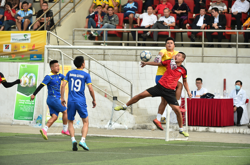 Trận Chung kết Giải bóng đá các cơ quan Trung ương mở rộng tranh Cúp Báo Đại biểu Nhân dân lần thứ 24 -0