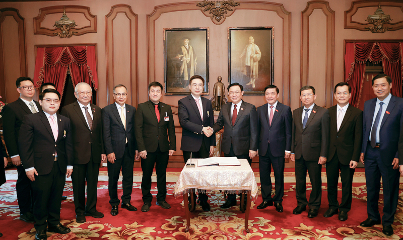 Chủ tịch Quốc hội Vương Đình Huệ: Quan hệ Việt Nam - Thái Lan ngày càng đơm hoa kết trái vì một tương lai an bình, hạnh phúc và thịnh vượng