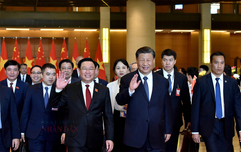Một số hình ảnh Chủ tịch Quốc hội Vương Đình Huệ hội kiến Tổng Bí thư, Chủ tịch nước Trung Quốc Tập Cận Bình -8