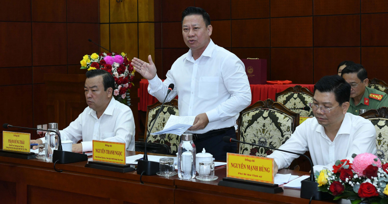 Chủ tịch Quốc hội Vương Đình Huệ làm việc với Ban Thường vụ Tỉnh ủy Tây Ninh -0