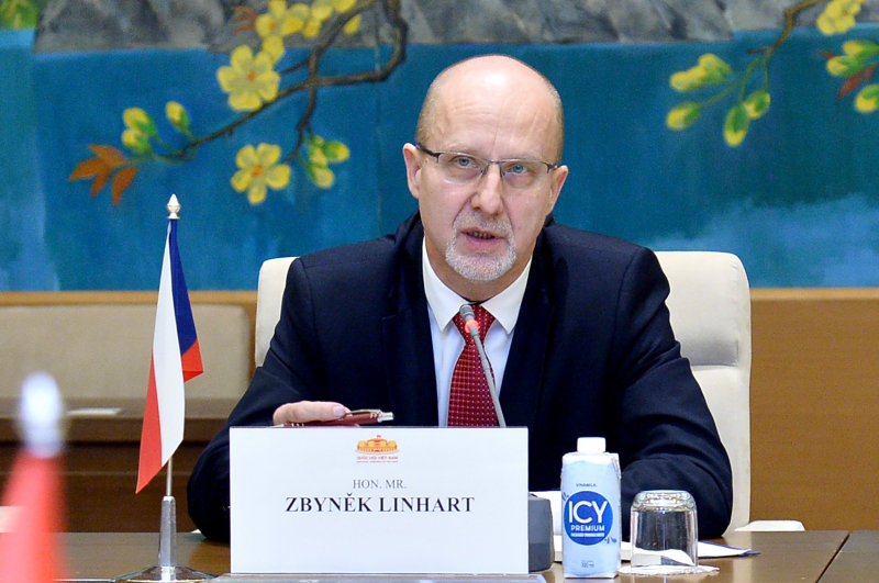 Tăng cường trao đổi kinh nghiệm hoạt động nghị viện giữa Việt Nam và Cộng hoà Czech -1