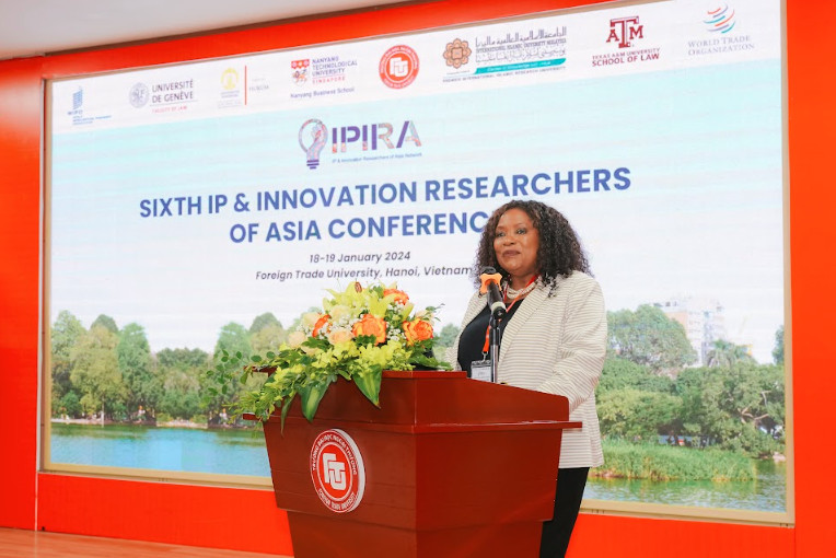 Hơn 200 nhà khoa học, nhà quản lý từ 36 quốc gia tham dự Hội thảo quốc tế IPIRA tại Trường ĐH Ngoại thương -0