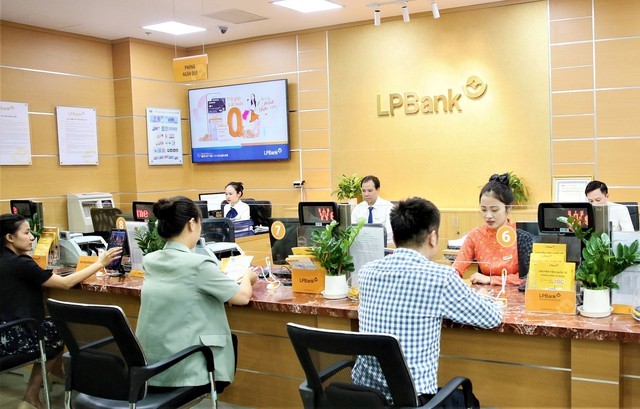 Lãi suất LPBank tháng 1.2024: Mức cao nhất dành cho tiền gửi online từ 24 tháng trở lên -0