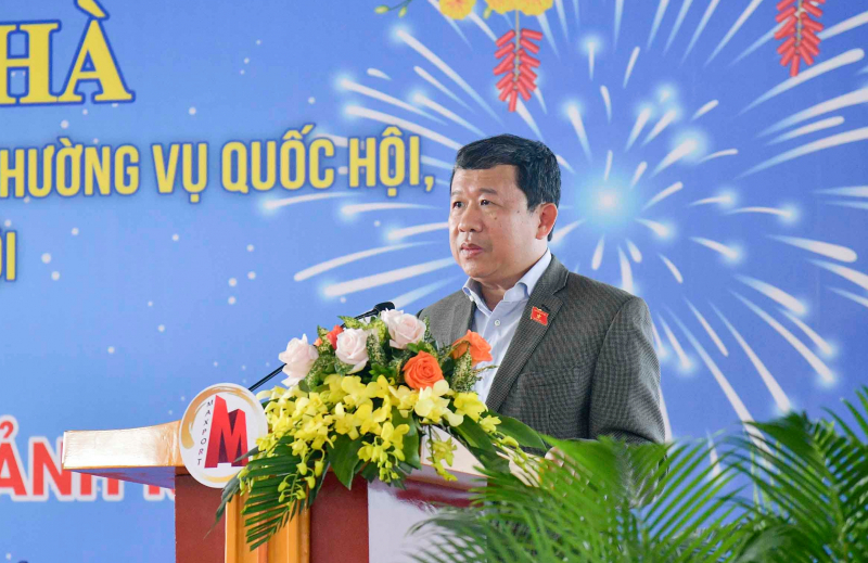 Chủ nhiệm Ủy ban Đối ngoại Vũ Hải Hà thăm, tặng quà Tết công nhân lao động tỉnh Nam Định -0
