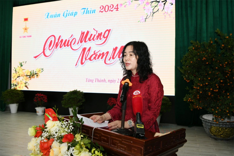 Một số hình ảnh Chủ tịch Quốc hội Vương Đình Huệ tới thăm xã Tăng Thành, huyện Yên Thành, tỉnh Nghệ An -4