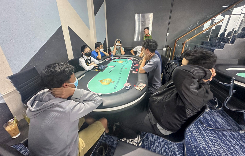 Tạm ngưng hoạt động CLB Poker Bình Dương vì có nhiều sai phạm