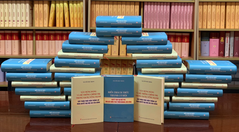 Xuất bản hai cuốn sách của Tổng Bí thư Nguyễn Phú Trọng về quyết tâm thực hiện thắng lợi Nghị quyết Đại hội XIII của Đảng