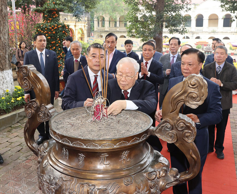 Một số hình ảnh Tổng Bí thư Nguyễn Phú Trọng dâng hương tại Hoàng Thành Thăng Long -2