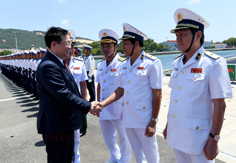 Chủ tịch Quốc hội Vương Đình Huệ thăm, làm việc tại tỉnh Khánh Hòa -3