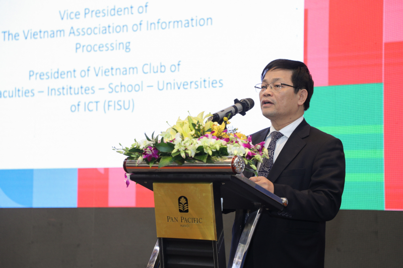 Sinh viên Trường ĐH Công nghệ giành Huy chương Bạc kỳ thi Lập trình sinh viên quốc tế ICPC Châu Á - Thái Bình Dương 2024 -0