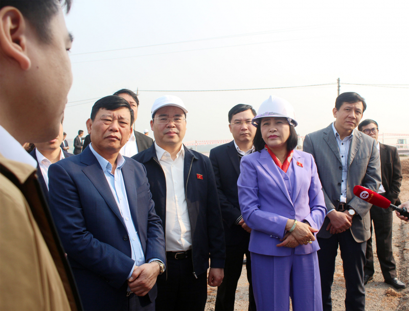 Đoàn giám sát của Quốc hội khảo sát các dự án trọng điểm tại tỉnh Bắc Ninh -0