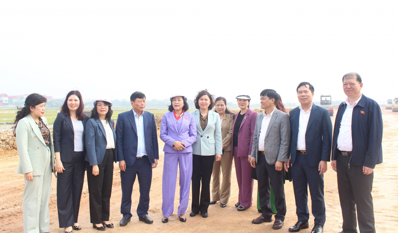 Đoàn giám sát của Quốc hội khảo sát các dự án trọng điểm tại tỉnh Bắc Ninh -0