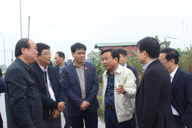 Đoàn giám sát của Quốc hội khảo sát việc thực hiện dự án cao tốc Cao Bồ - Mai Sơn -0