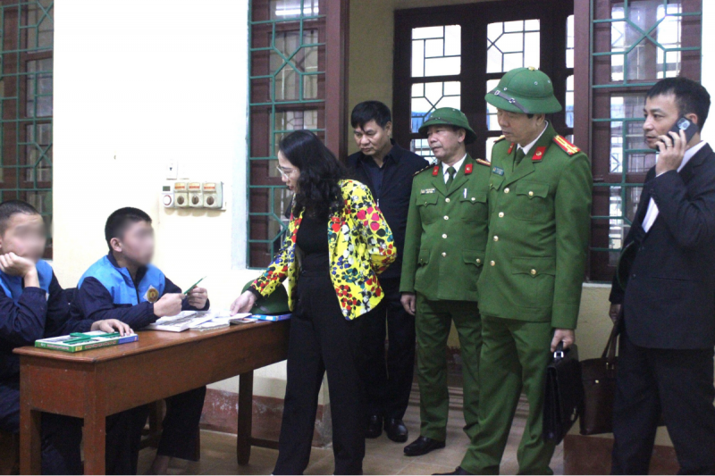 Ủy ban Tư pháp khảo sát việc chấp hành pháp luật về tư pháp người chưa thành niên tại Ninh Bình -0