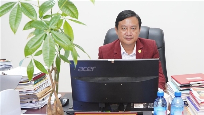 Ảnh 1: Phó Chủ tịch UBND, Trưởng Ban đại diện NHCSXH huyện Phú Vang Lê Đức Lộc.