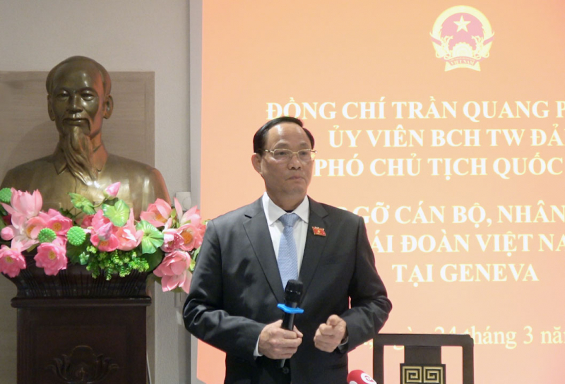 Phó Chủ tịch Quốc hội, Thượng tướng Trần Quang Phương gặp gỡ cán bộ Phái đoàn Thường trực Việt Nam tại Geneva -0