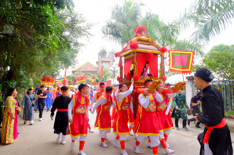 Lễ hội truyền thống làng Bát Tràng