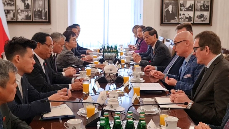 Phó Chủ tịch Quốc hội, Thượng tướng Trần Quang Phương hội đàm với Phó Chủ tịch Thượng viện Ba Lan