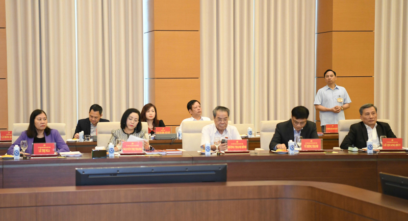 Chủ tịch Quốc hội Vương Đình Huệ: Xây dựng cơ chế, chính sách đặc thù bám sát mục tiêu, định hướng phát triển tỉnh Nghệ An theo Nghị quyết số 39-NQ/TW của Bộ Chính trị -0