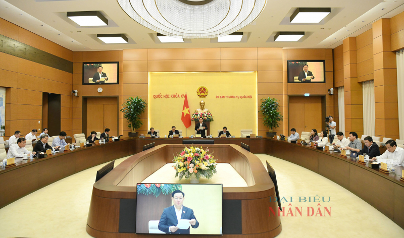 Khai mạc Phiên họp chuyên đề pháp luật của Ủy ban Thường vụ Quốc hội
