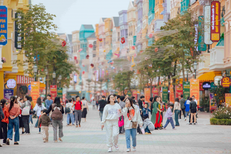 Thương hiệu lớn bỏ phố cổ về phố mới tại “Quận Kinh Đô” -0
