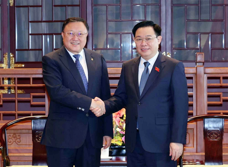 Chủ tịch Quốc hội Vương Đình Huệ thăm chính thức nước Cộng hòa Nhân dân Trung Hoa -7