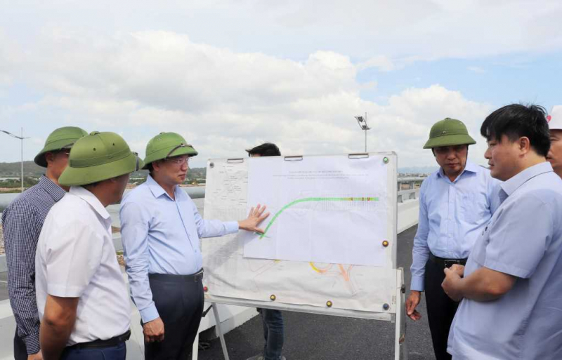 Thường trực HĐND tỉnh Quảng Ninh khảo sát tiến độ một số dự án đầu tư công trên địa bàn tỉnh - ẢNH THU CHUNG