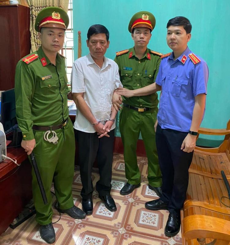 Bắc Giang: Công an huyện Sơn Động bắt giữ Chủ tịch UBND thị trấn An Châu -0