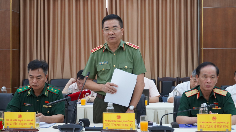 Phó Chủ nhiệm Ủy ban, Trung tướng Nguyễn Minh Đức phát biểu tại buổi làm việc 